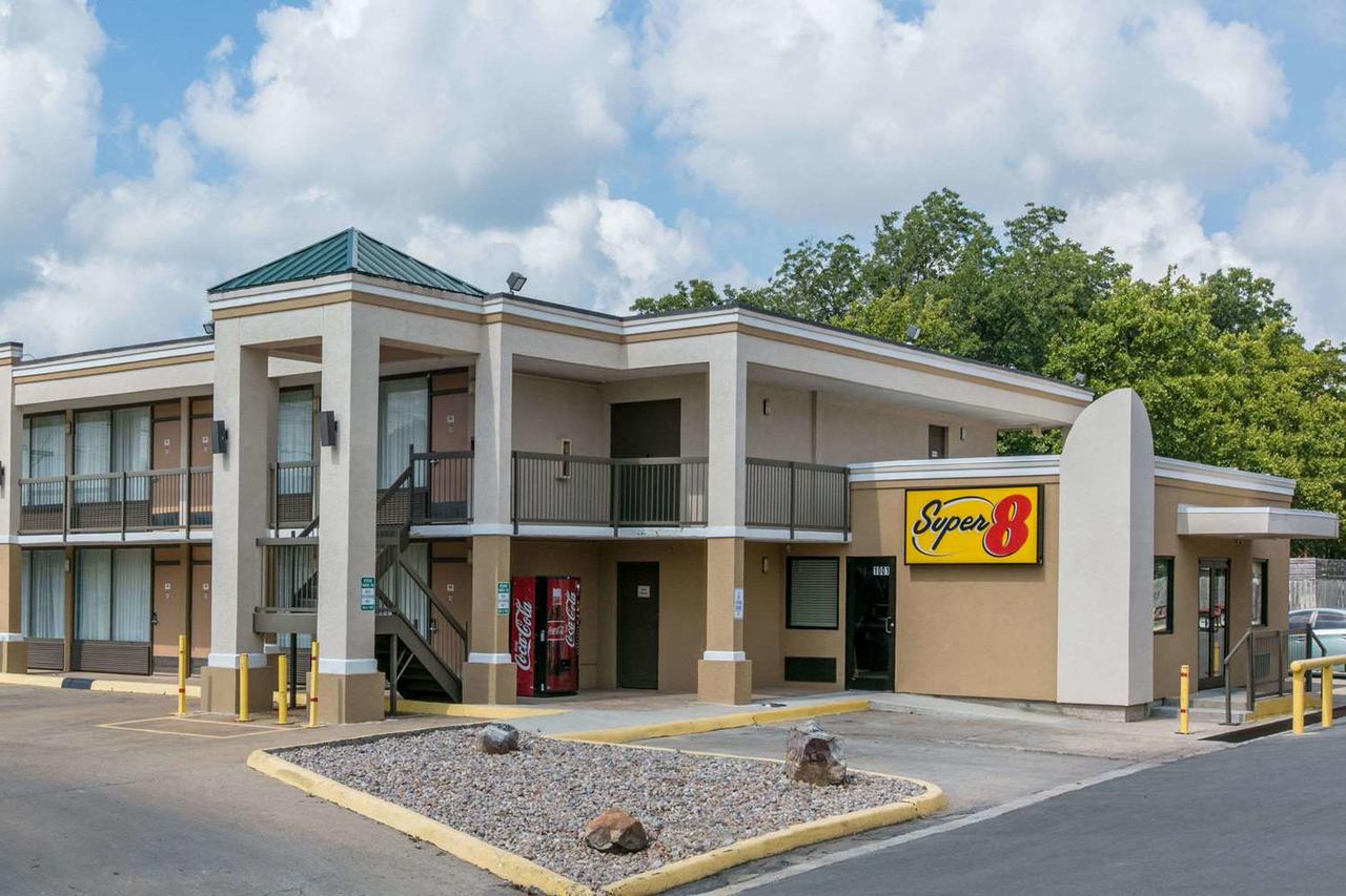 Super 8 By Wyndham Duncan - thumb 9