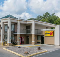 Super 8 by Wyndham Duncan - Tourism Bookings