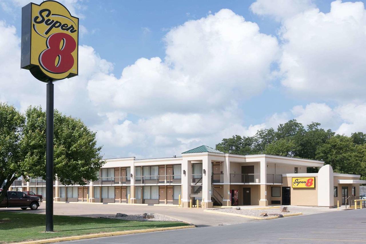 Super 8 By Wyndham Duncan - thumb 10