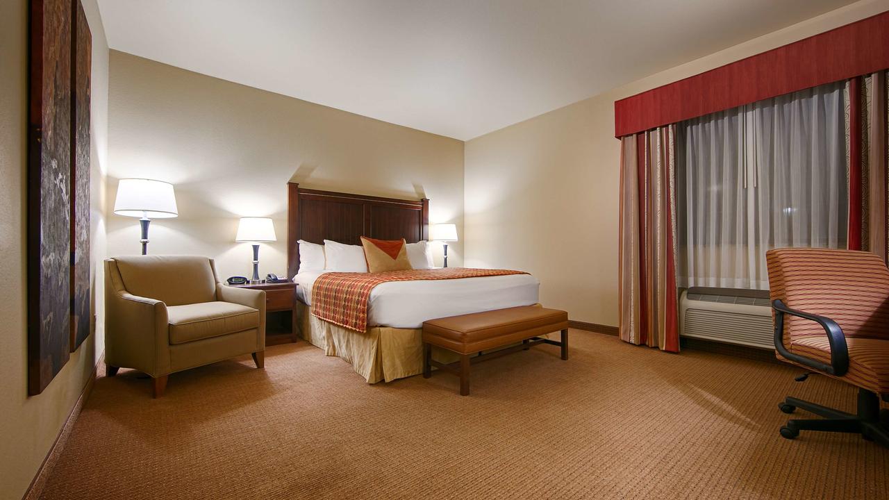 Best Western PLUS Cimarron Hotel & Suites - thumb 10