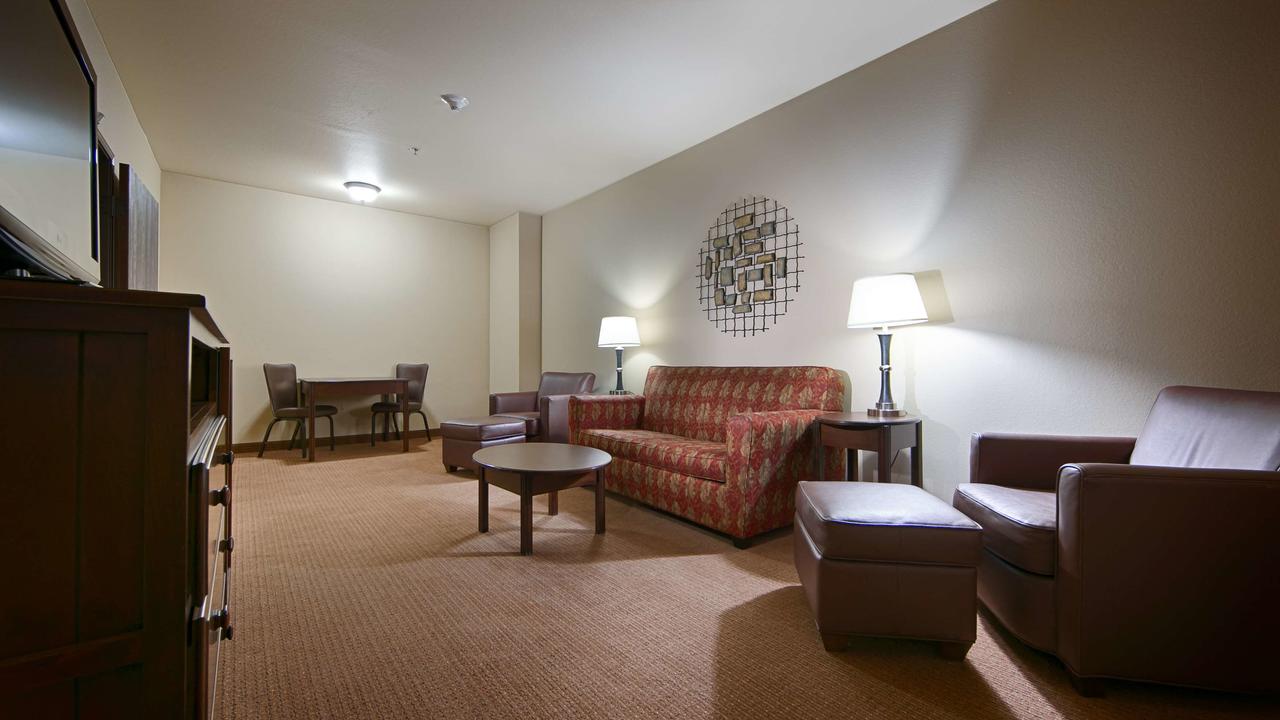 Best Western PLUS Cimarron Hotel & Suites - thumb 9