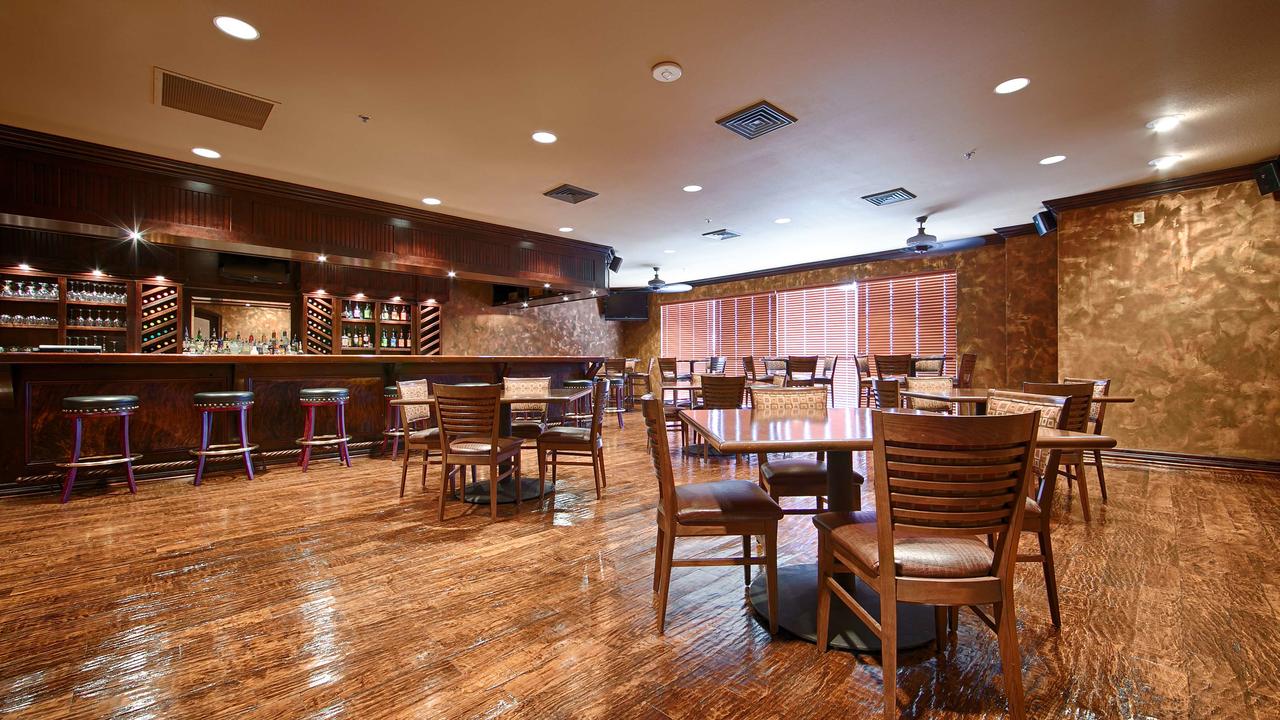 Best Western PLUS Cimarron Hotel & Suites - thumb 5