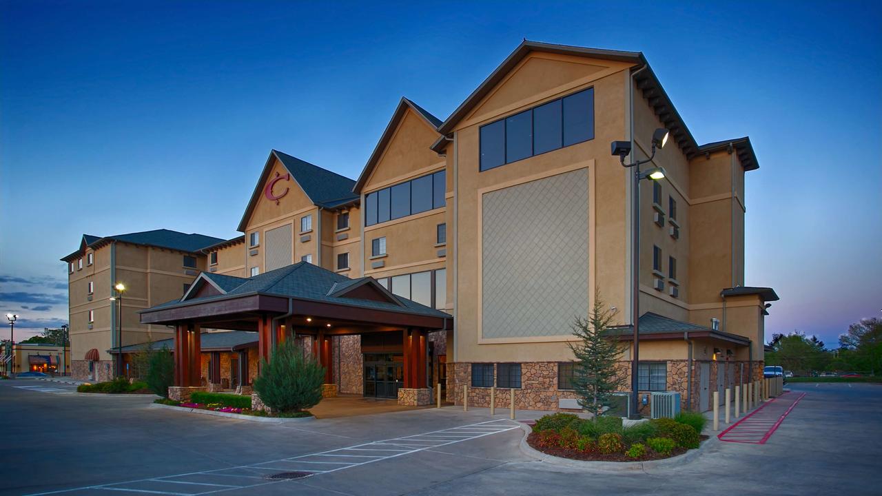 Best Western PLUS Cimarron Hotel & Suites - thumb 1