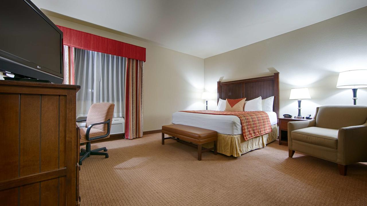 Best Western PLUS Cimarron Hotel & Suites - thumb 8