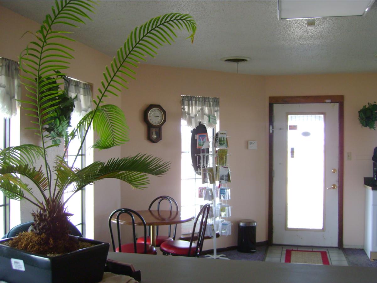 Lodge USA Motel - thumb 1