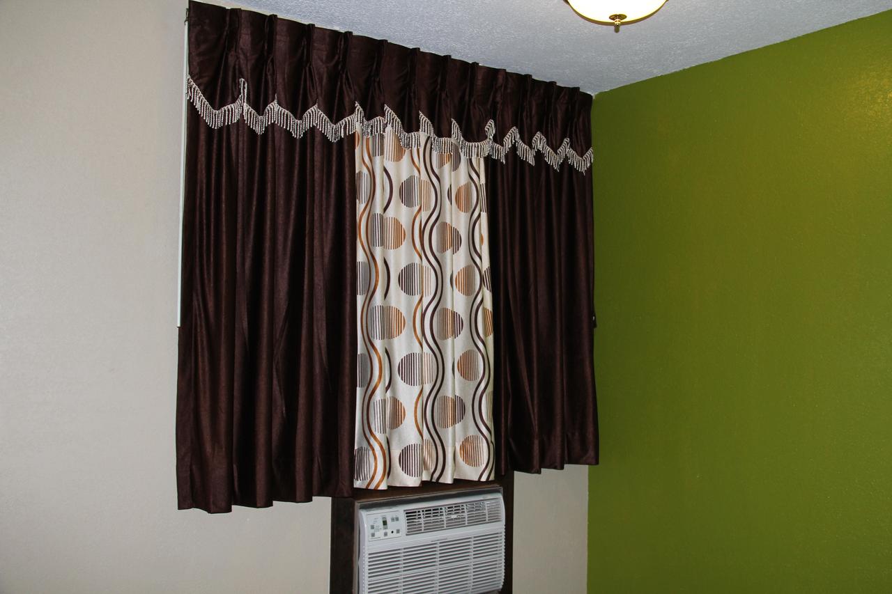 Lodge USA Motel - thumb 9