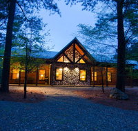 Ok Corral Lodge 3 Bdrm High LuxHot Tub Cabin - Tourism Bookings