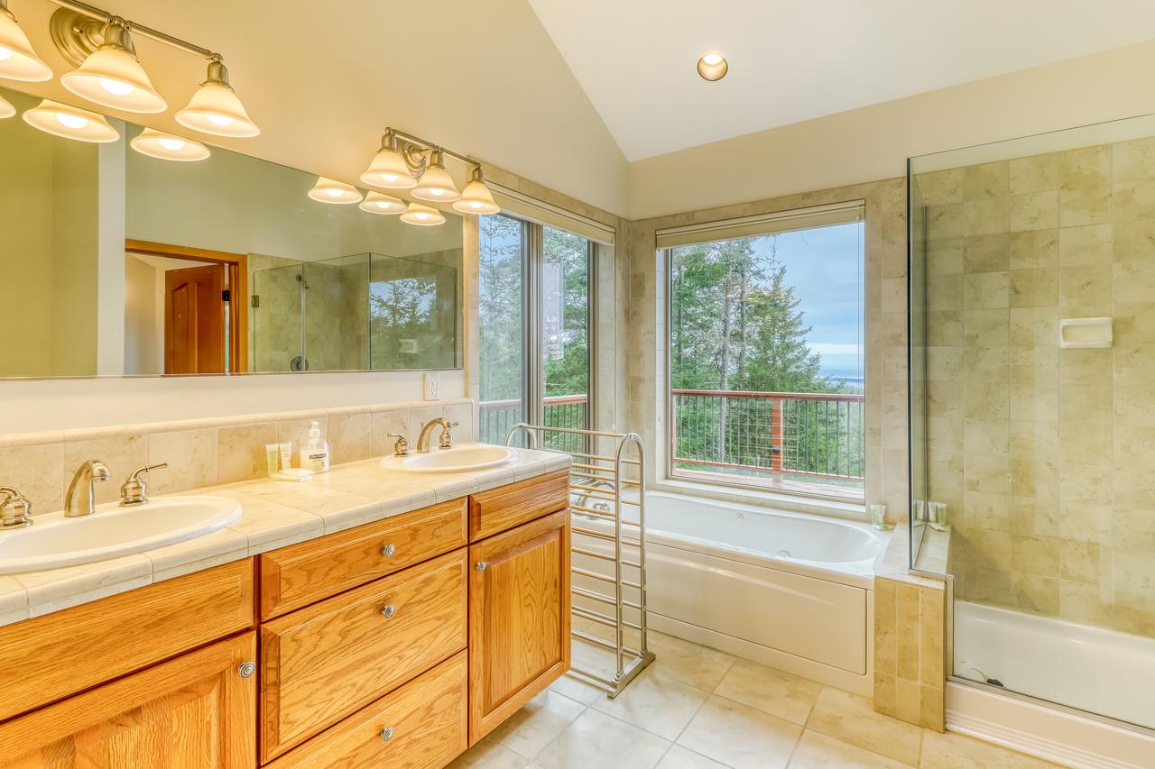 Sucia Island Mountain View - thumb 15