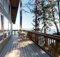 3 Bed 2 Bath Vacation home in Eastsound - Tourism Bookings