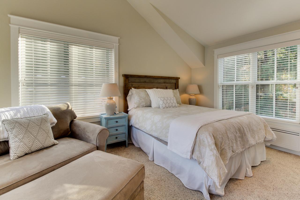 Orcas Beach Cottage - thumb 12