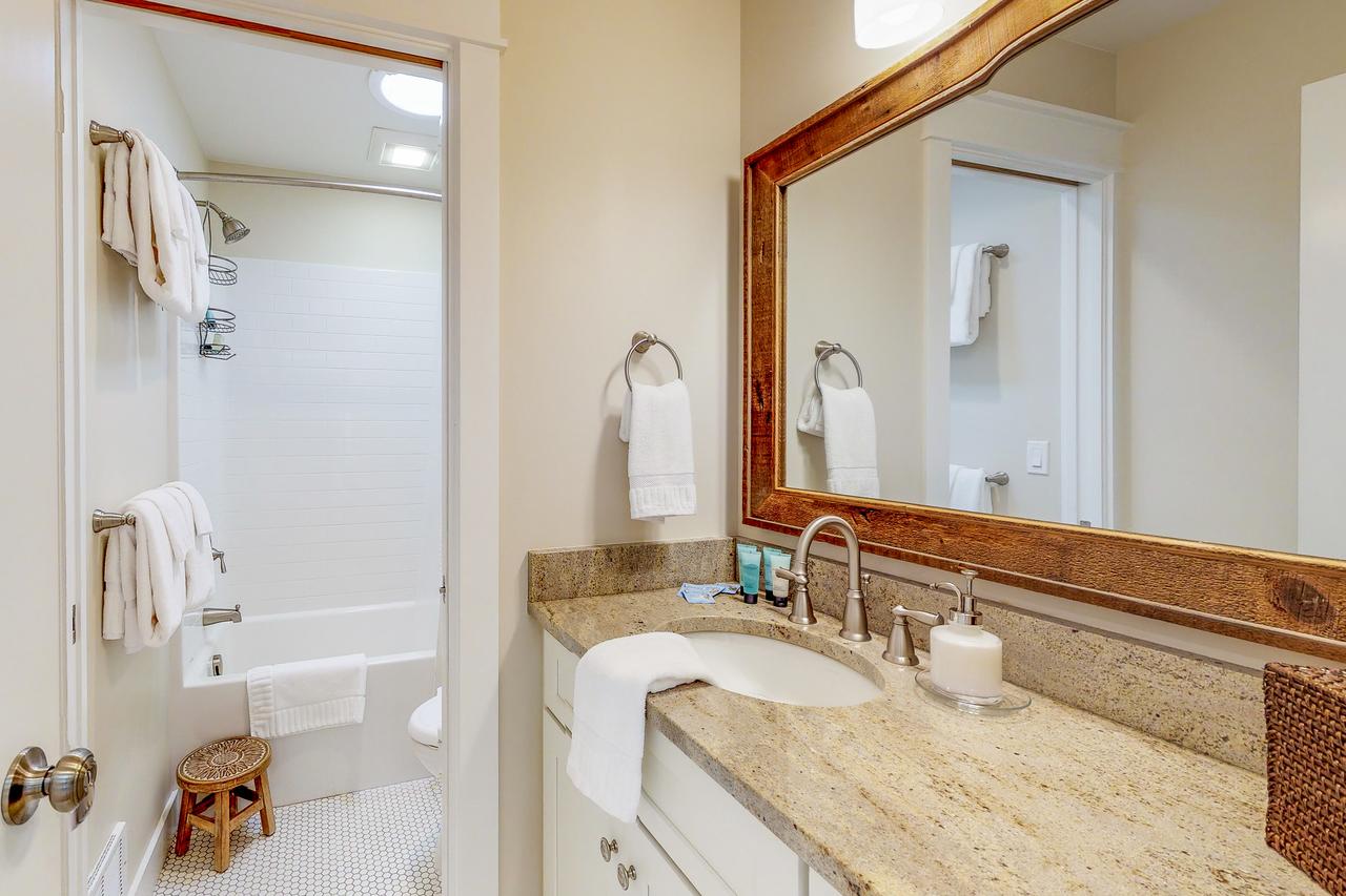 Orcas Beach Cottage - thumb 18