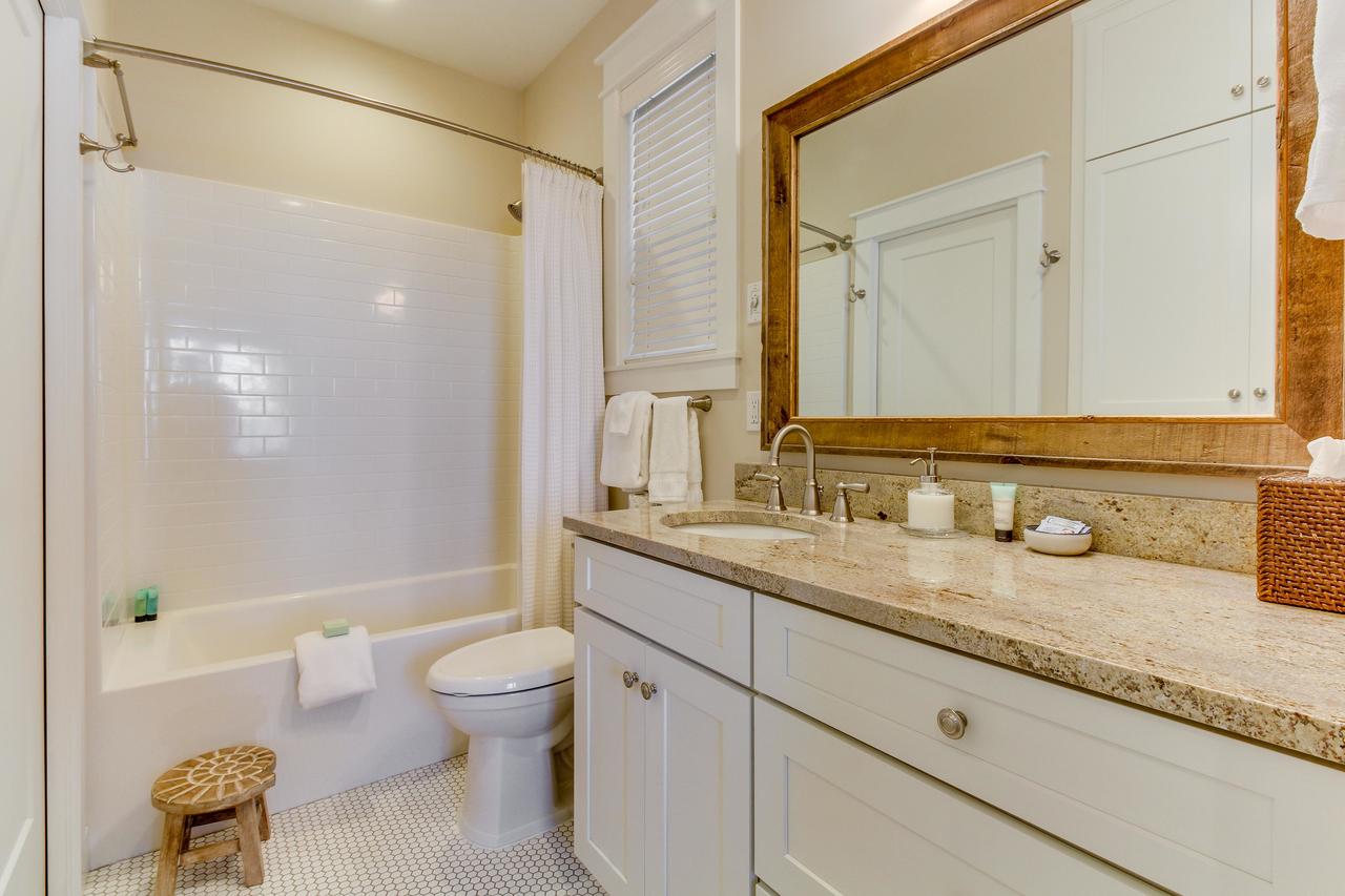 Orcas Beach Cottage - thumb 28