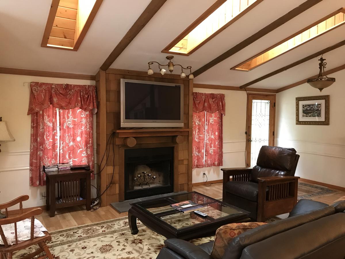 Deer Harbor Inn - thumb 6