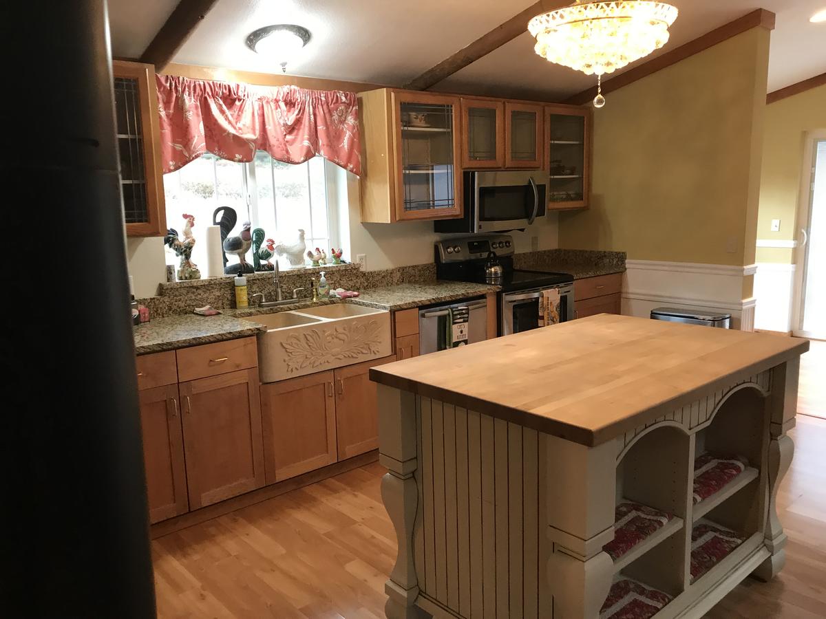 Deer Harbor Inn - thumb 7