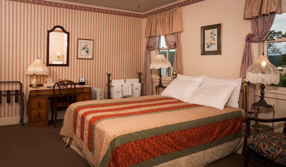 Orcas Hotel - thumb 7