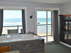 Starfish Manor Oceanfront Hotel