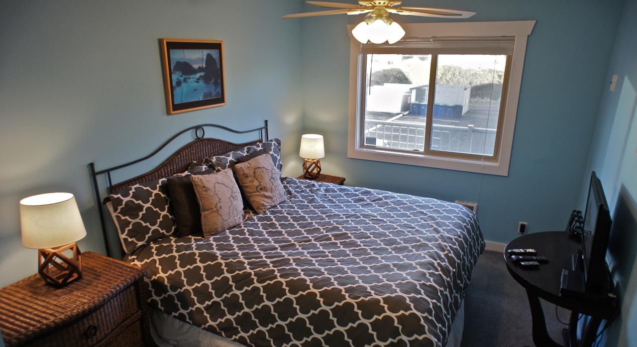 Sea Gypsy Condos - thumb 7