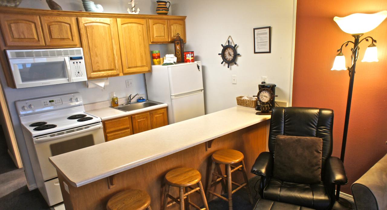 Sea Gypsy Condos - thumb 5