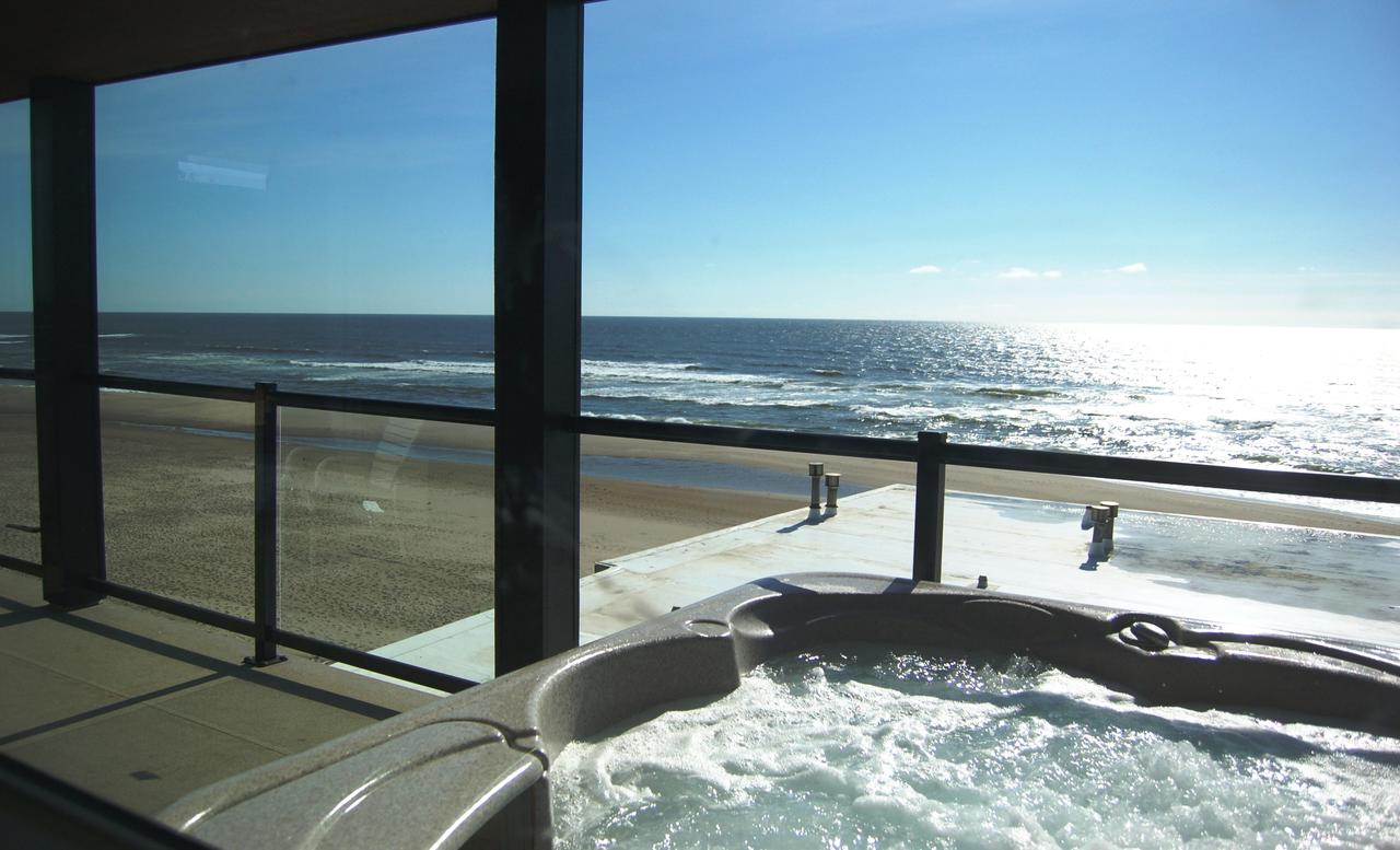 Beachfront Manor Hotel - thumb 21