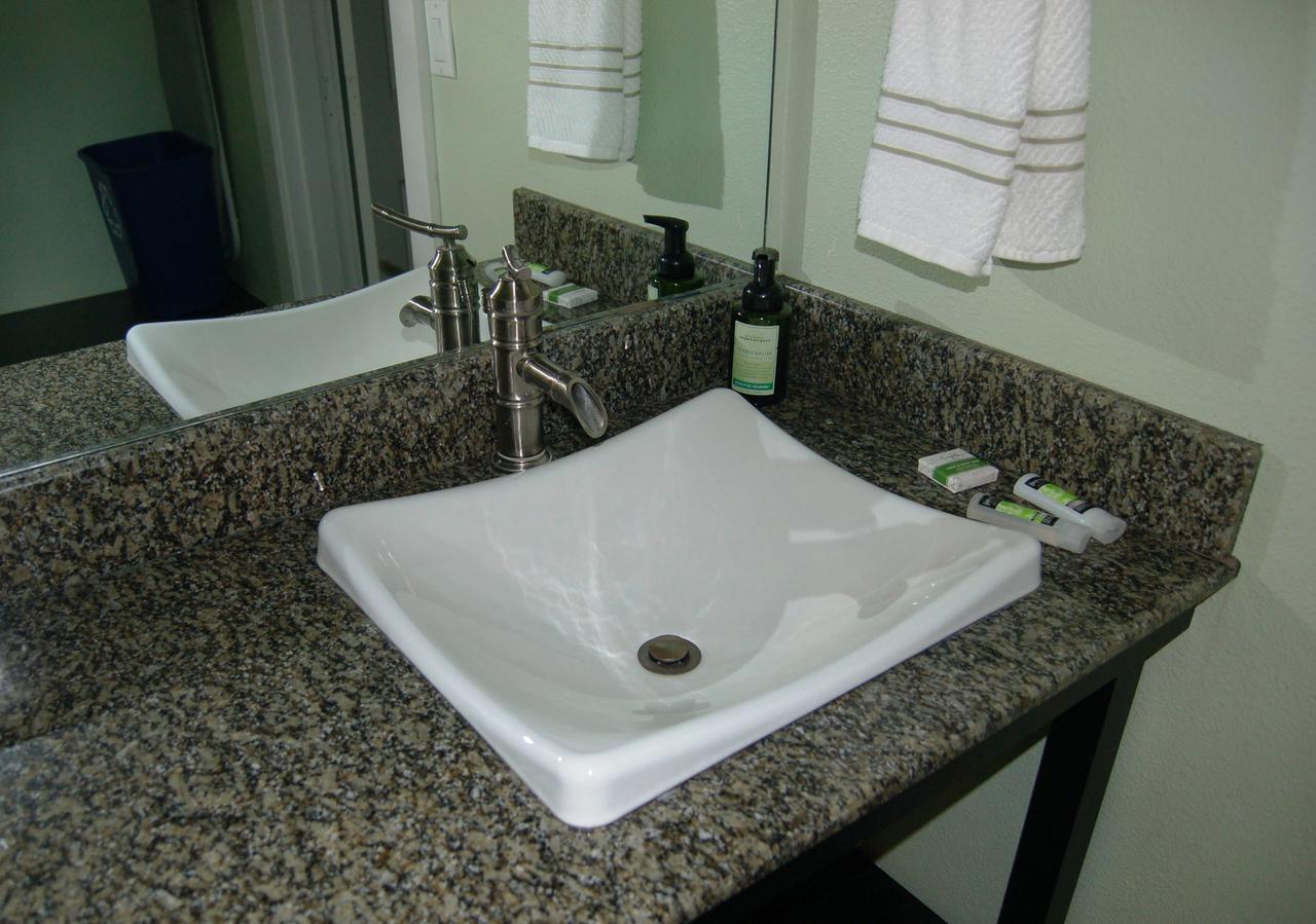 Beachfront Manor Hotel - thumb 22