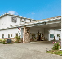 Red Lion Inn  Suites Seaside - USA Accommodation