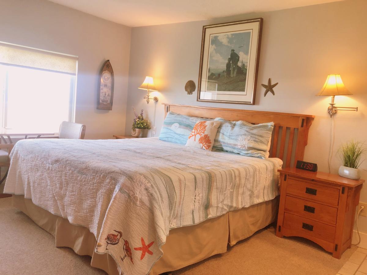 The Tradewinds Condo/Hotel - thumb 15