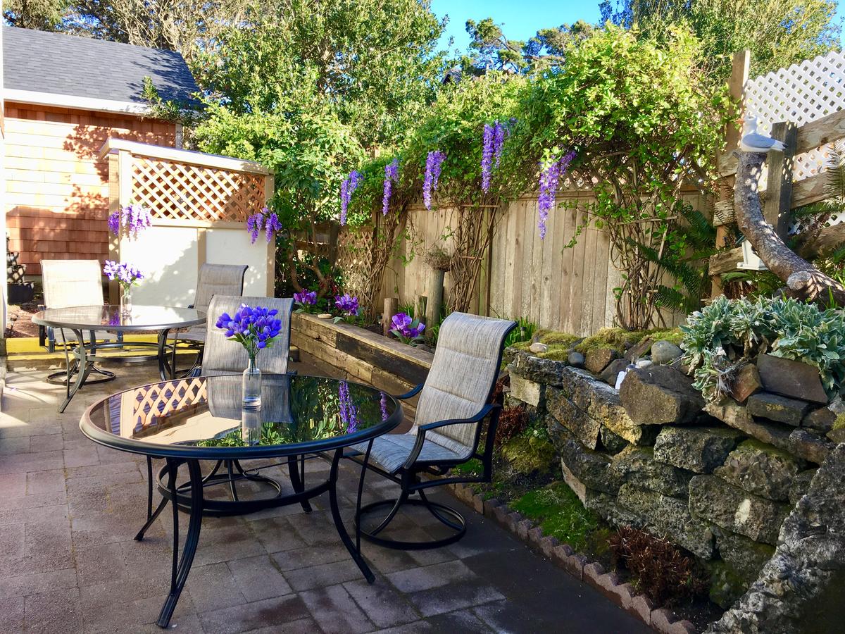 The Tradewinds Condo/Hotel - thumb 6