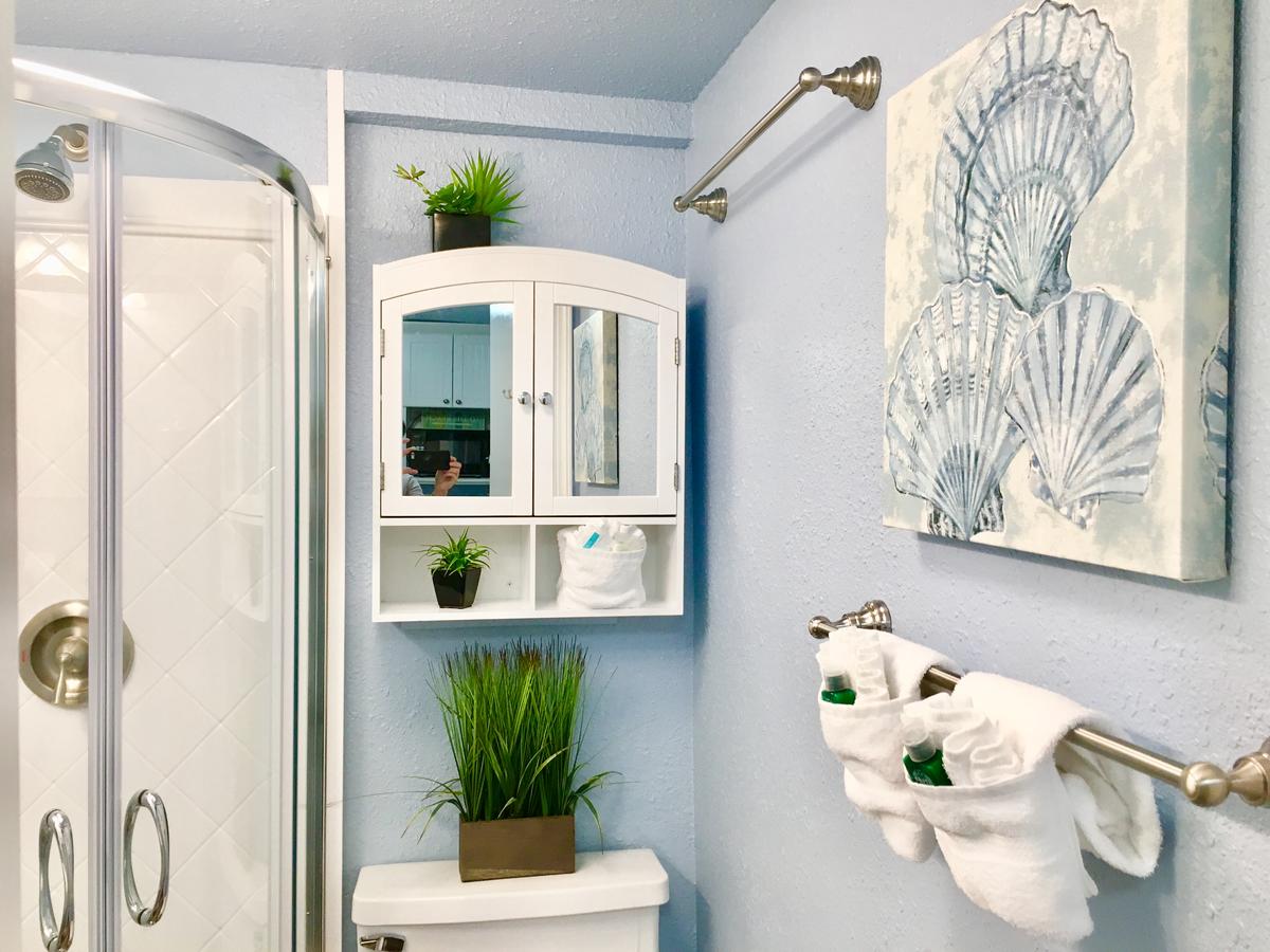 The Tradewinds Condo/Hotel - thumb 30