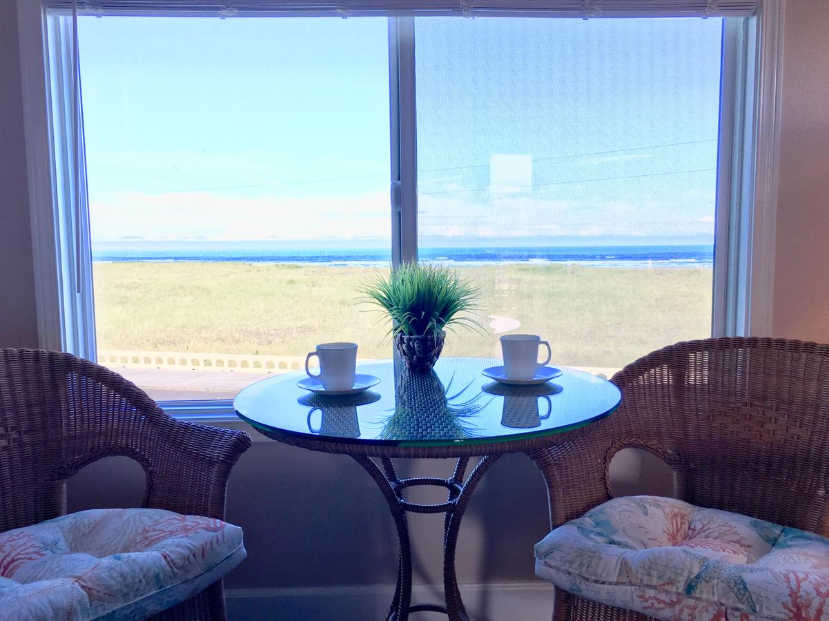 The Tradewinds Condo/Hotel - thumb 3