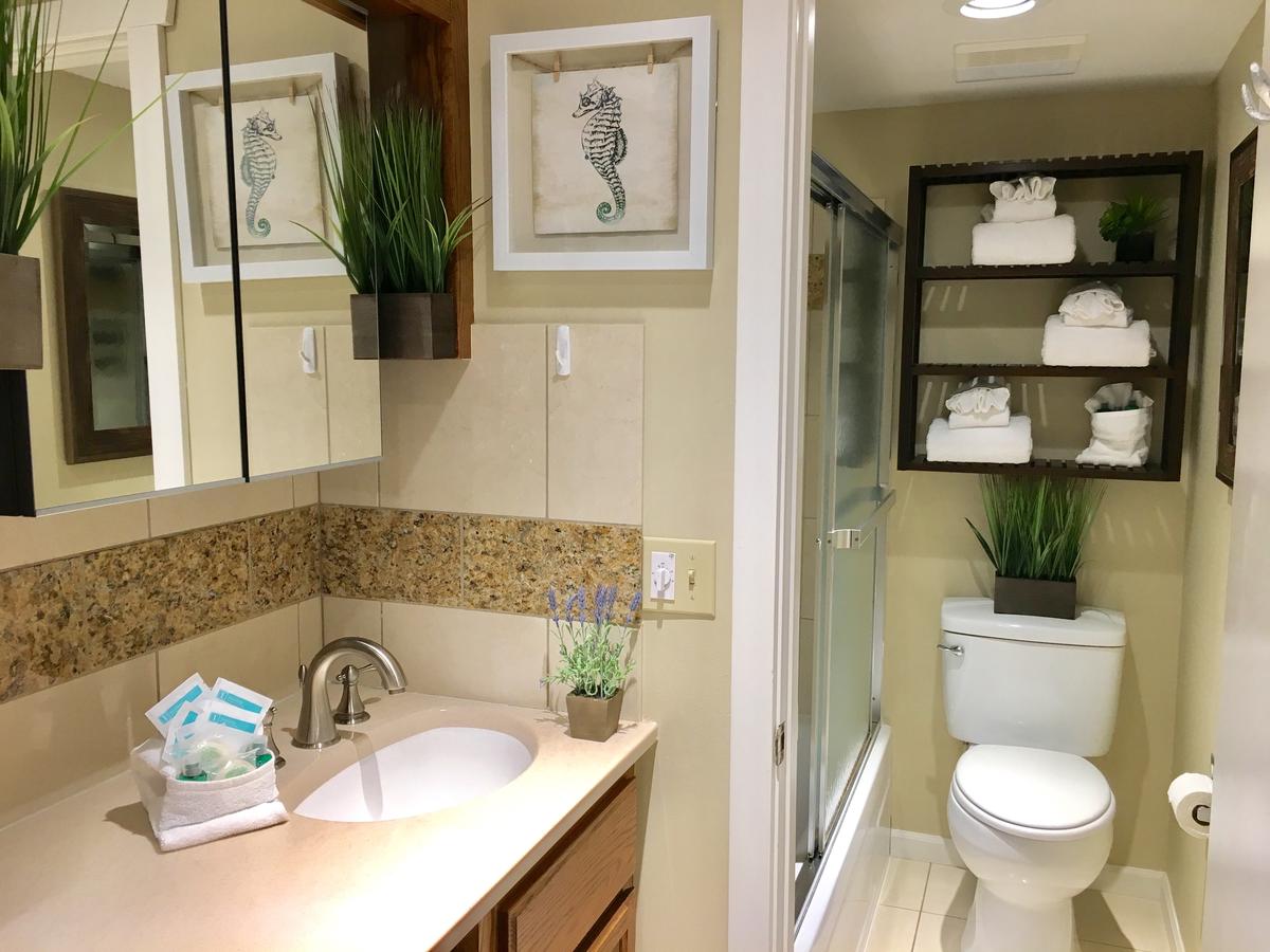 The Tradewinds Condo/Hotel - thumb 20