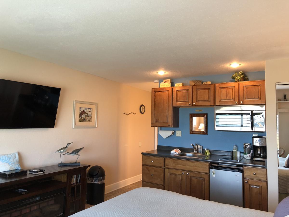 The Tradewinds Condo/Hotel - thumb 29