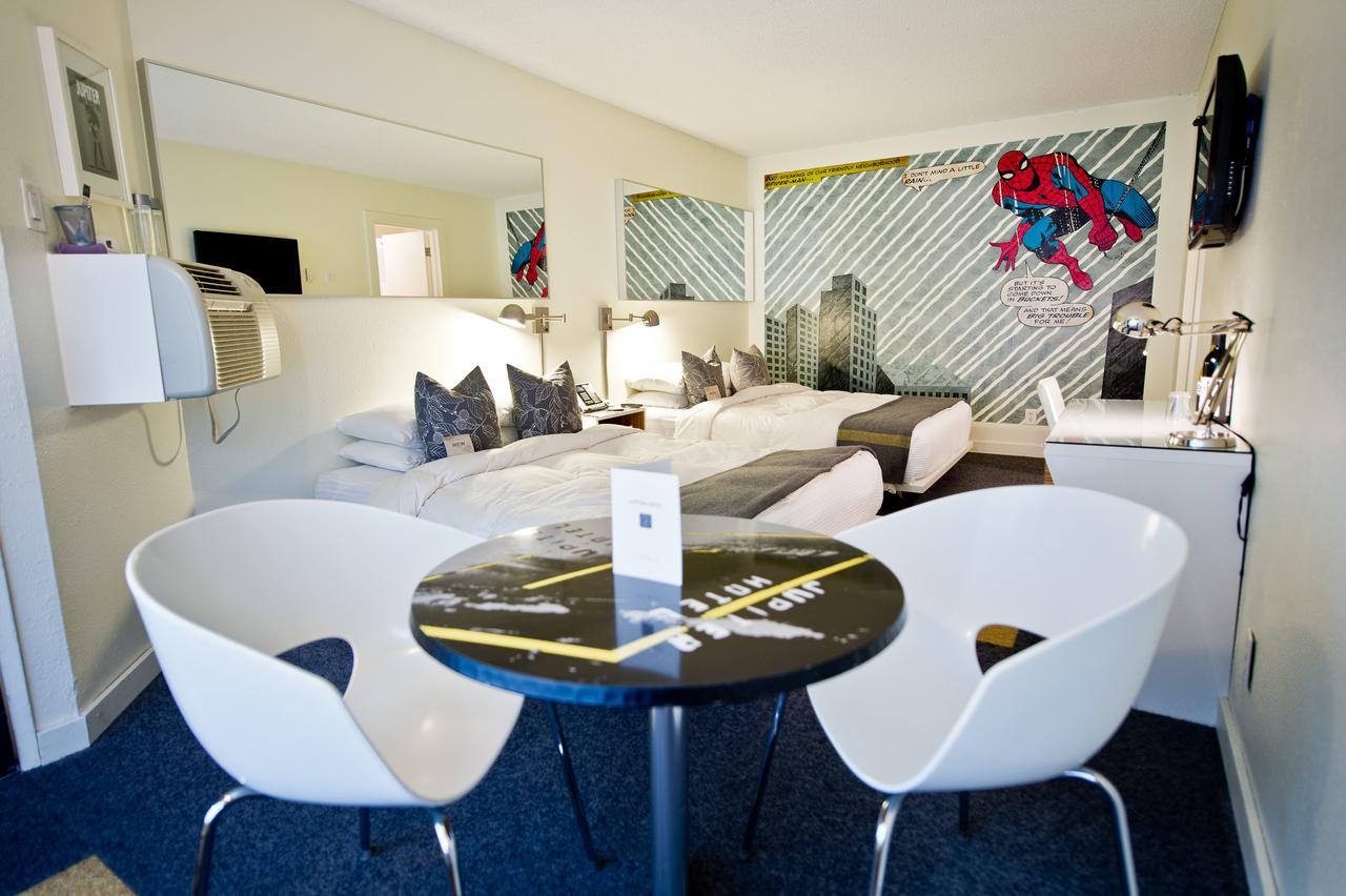 Jupiter Hotel - thumb 13