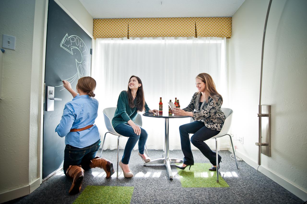 Jupiter Hotel - thumb 34