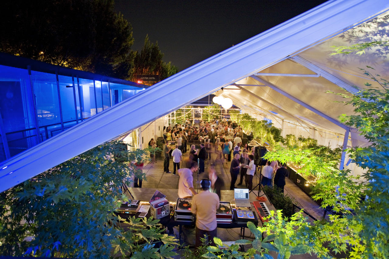 Jupiter Hotel - thumb 27