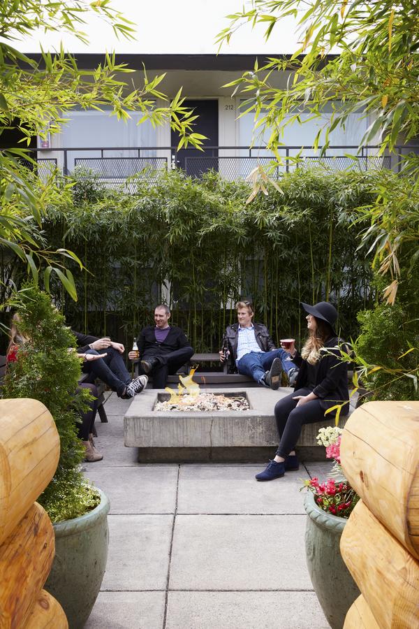 Jupiter Hotel - thumb 25