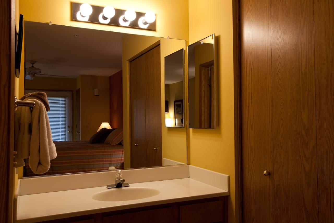 15 Lodge-River View-1BR/2BA - thumb 8