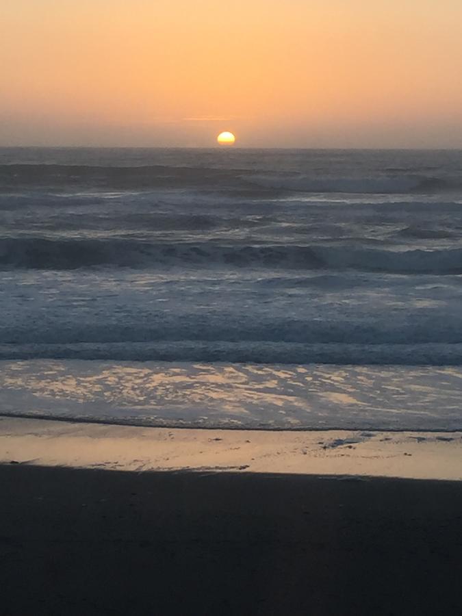 Sandcastle Beachfront Motel - thumb 21