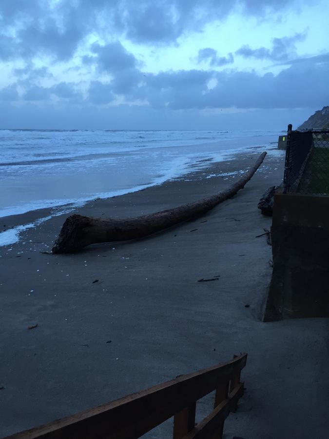 Sandcastle Beachfront Motel - thumb 26