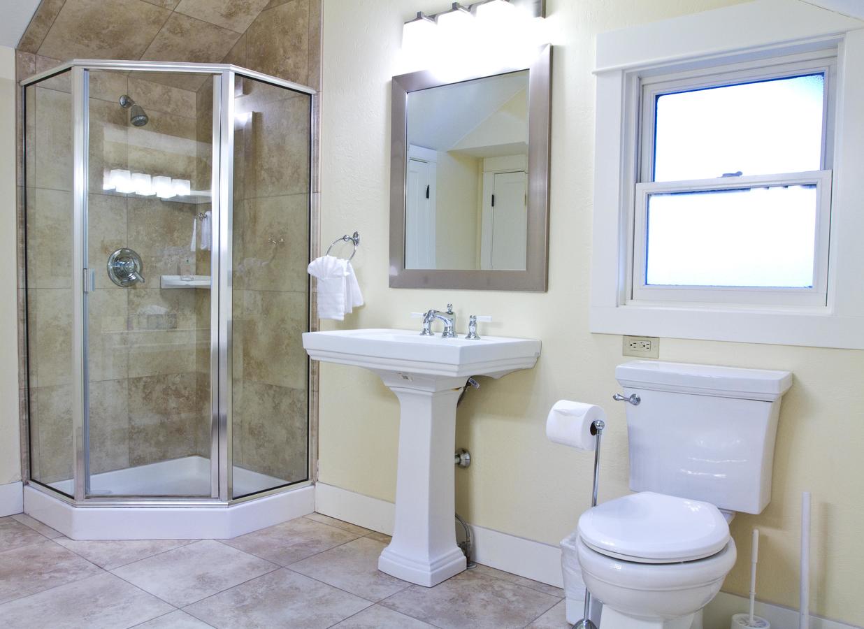 Albany-Close To Old Mill-3BR/2BA - thumb 2