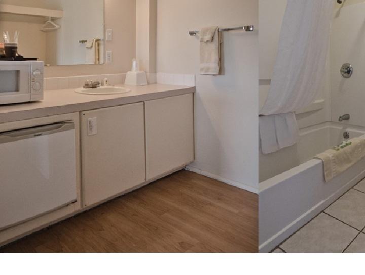 Pacific Reef Hotel & Light Show - thumb 20