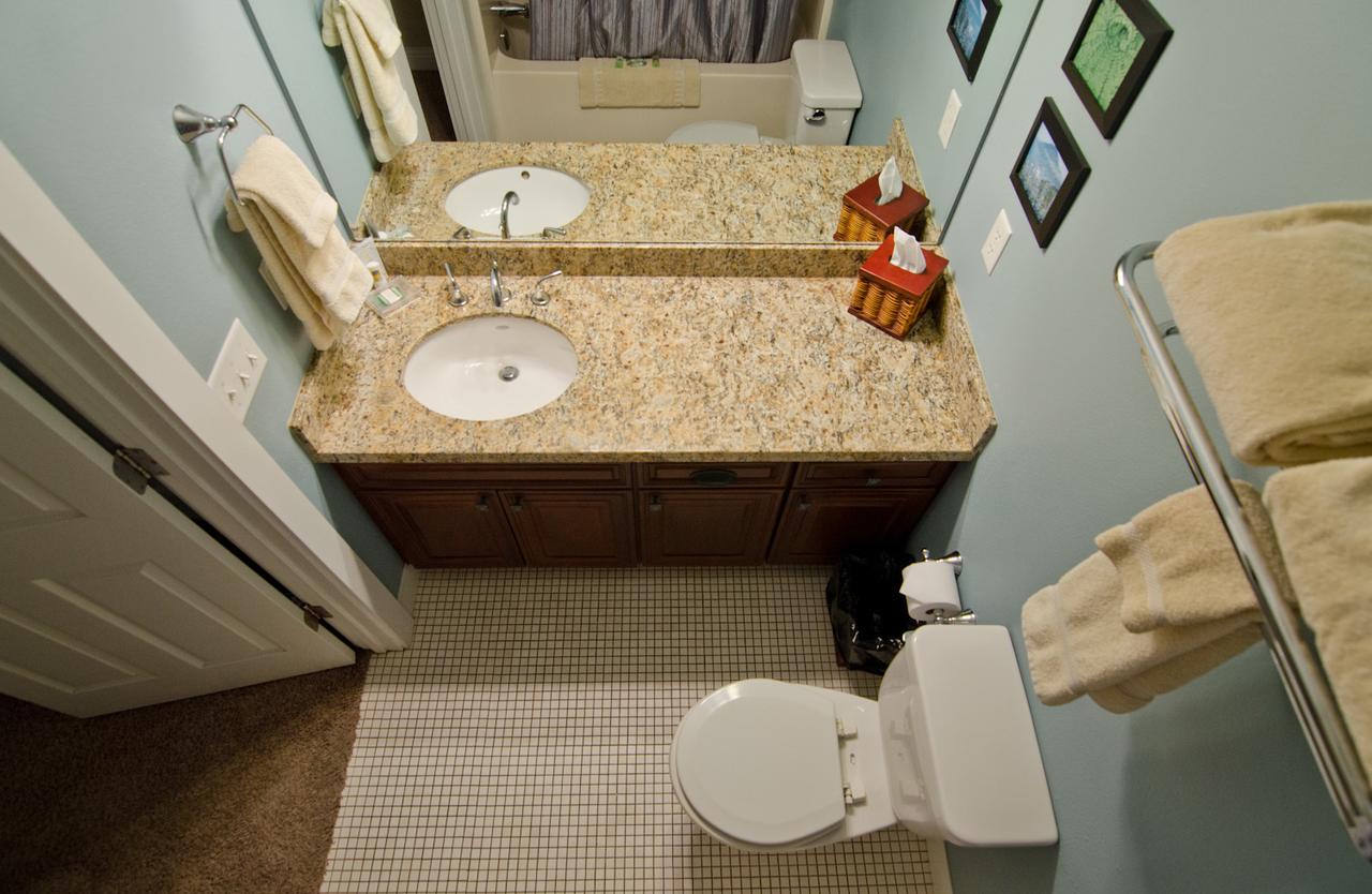 Pacific Reef Hotel & Light Show - thumb 43