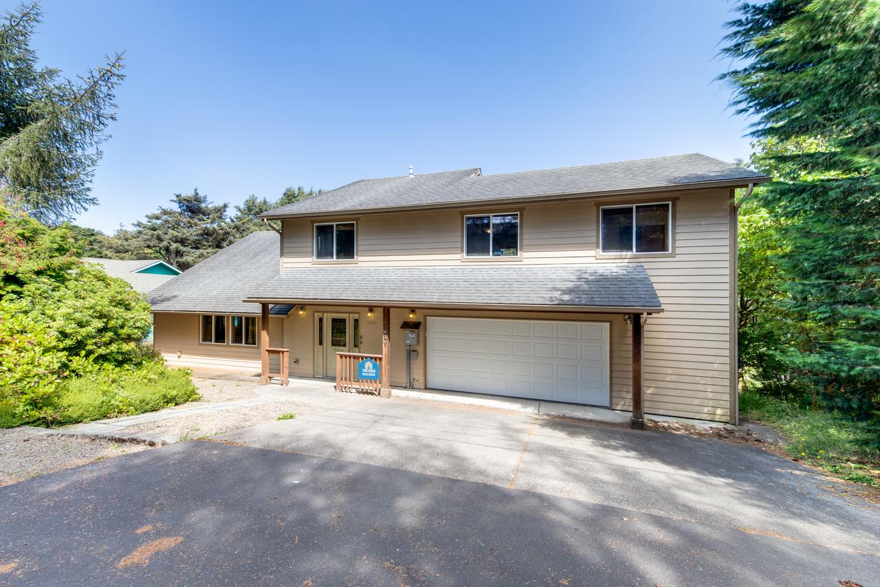 ALSO Beach House - thumb 0