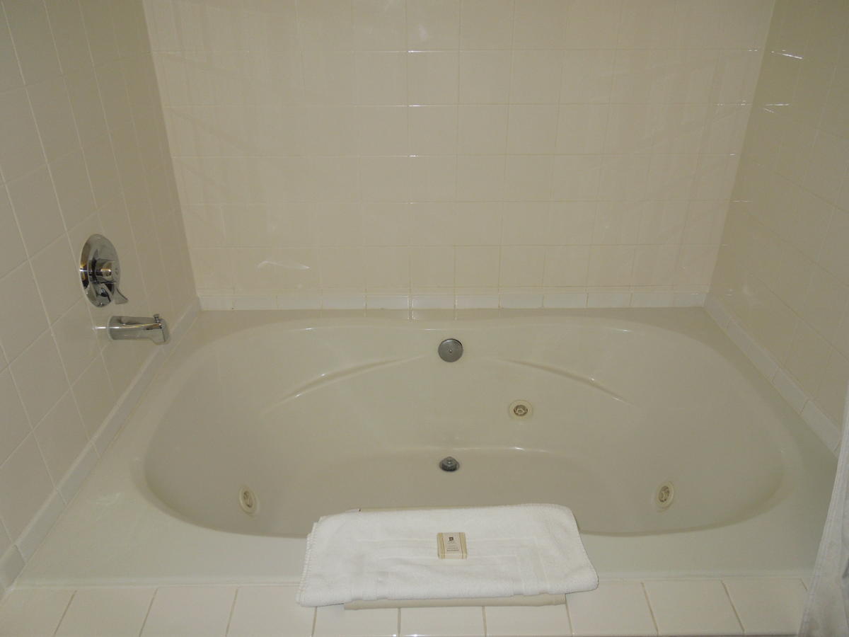 Ebb Tide Oceanfront Inn - thumb 22