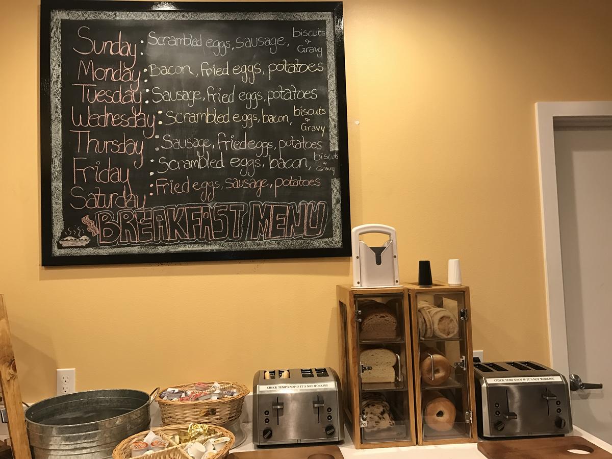 Ebb Tide Oceanfront Inn - thumb 5