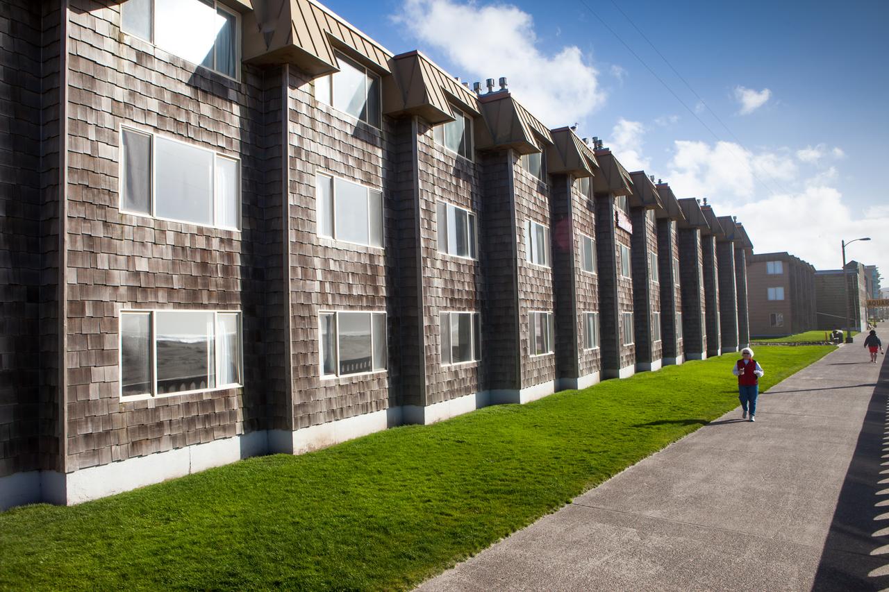 Ebb Tide Oceanfront Inn - thumb 2