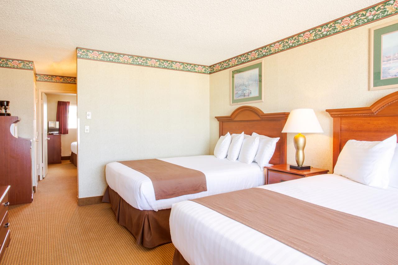 Ebb Tide Oceanfront Inn - thumb 34