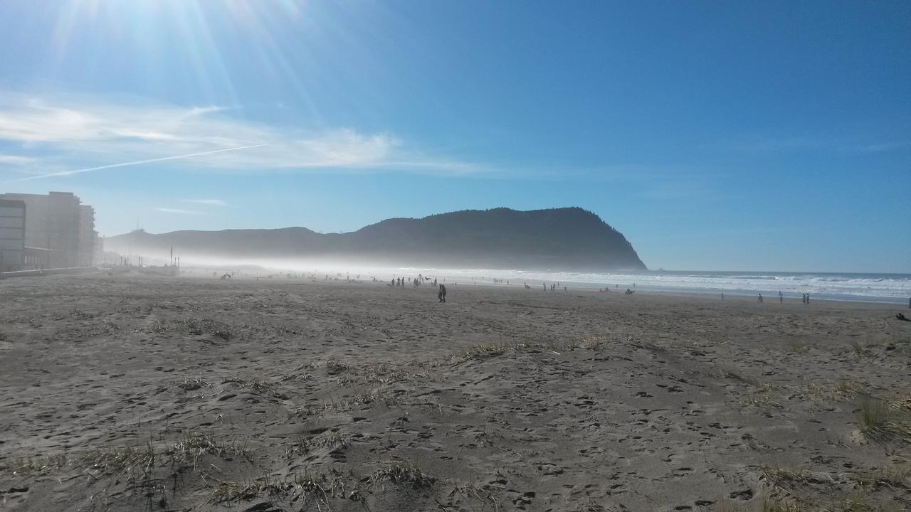 Ebb Tide Oceanfront Inn - thumb 4