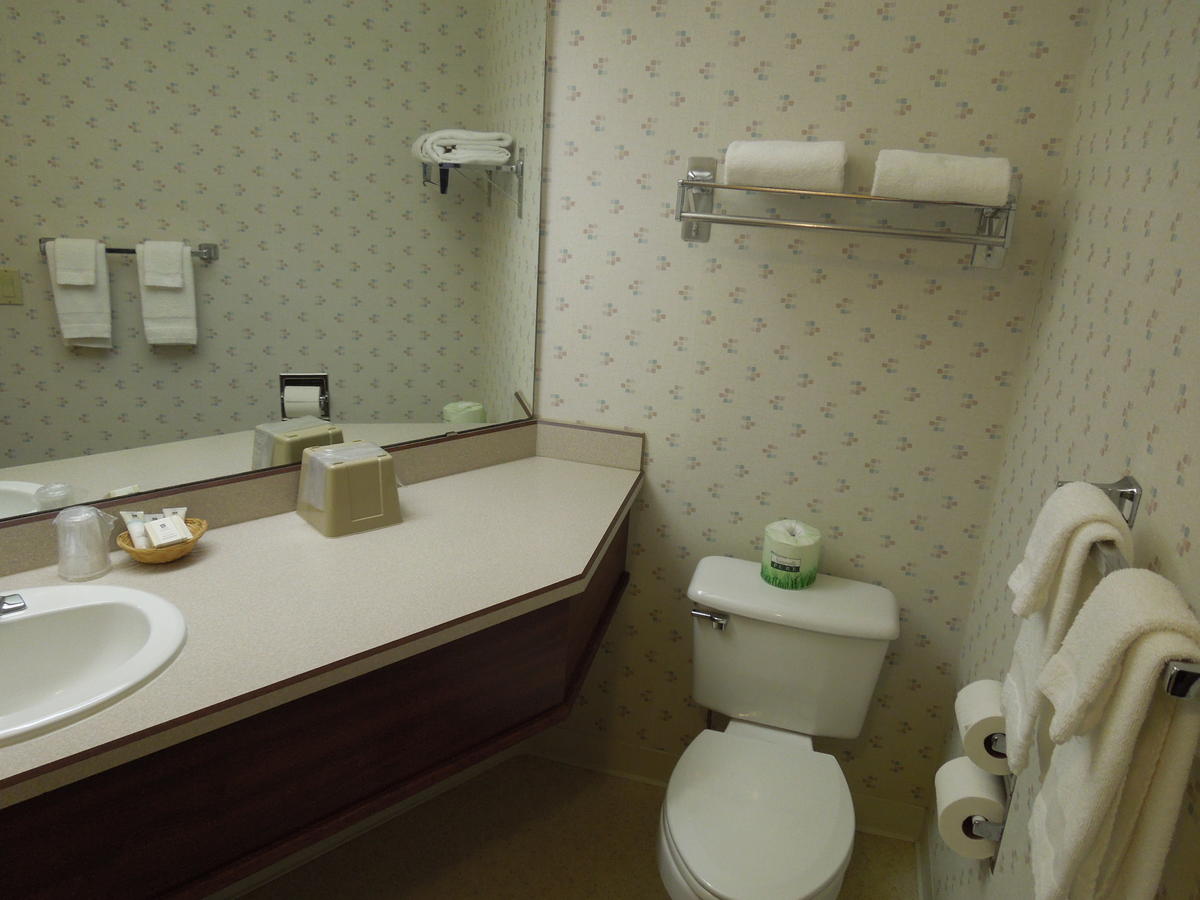 Ebb Tide Oceanfront Inn - thumb 23