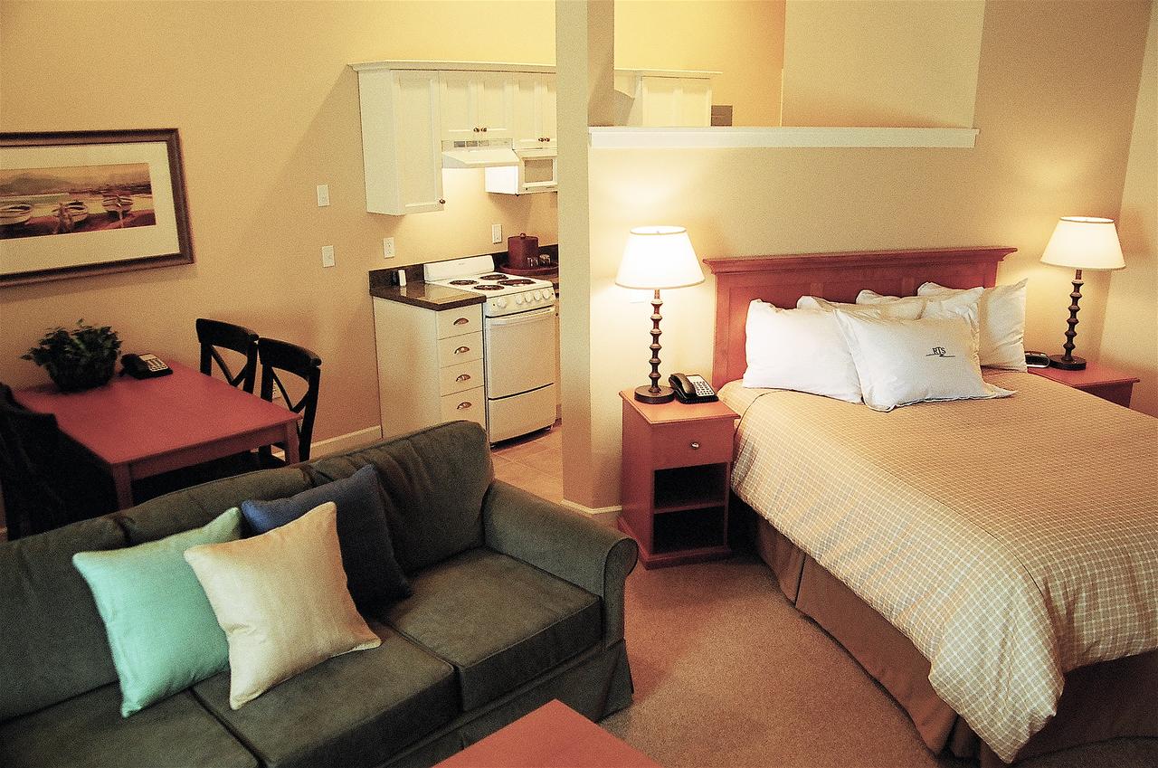 Rivertide Suites - thumb 24