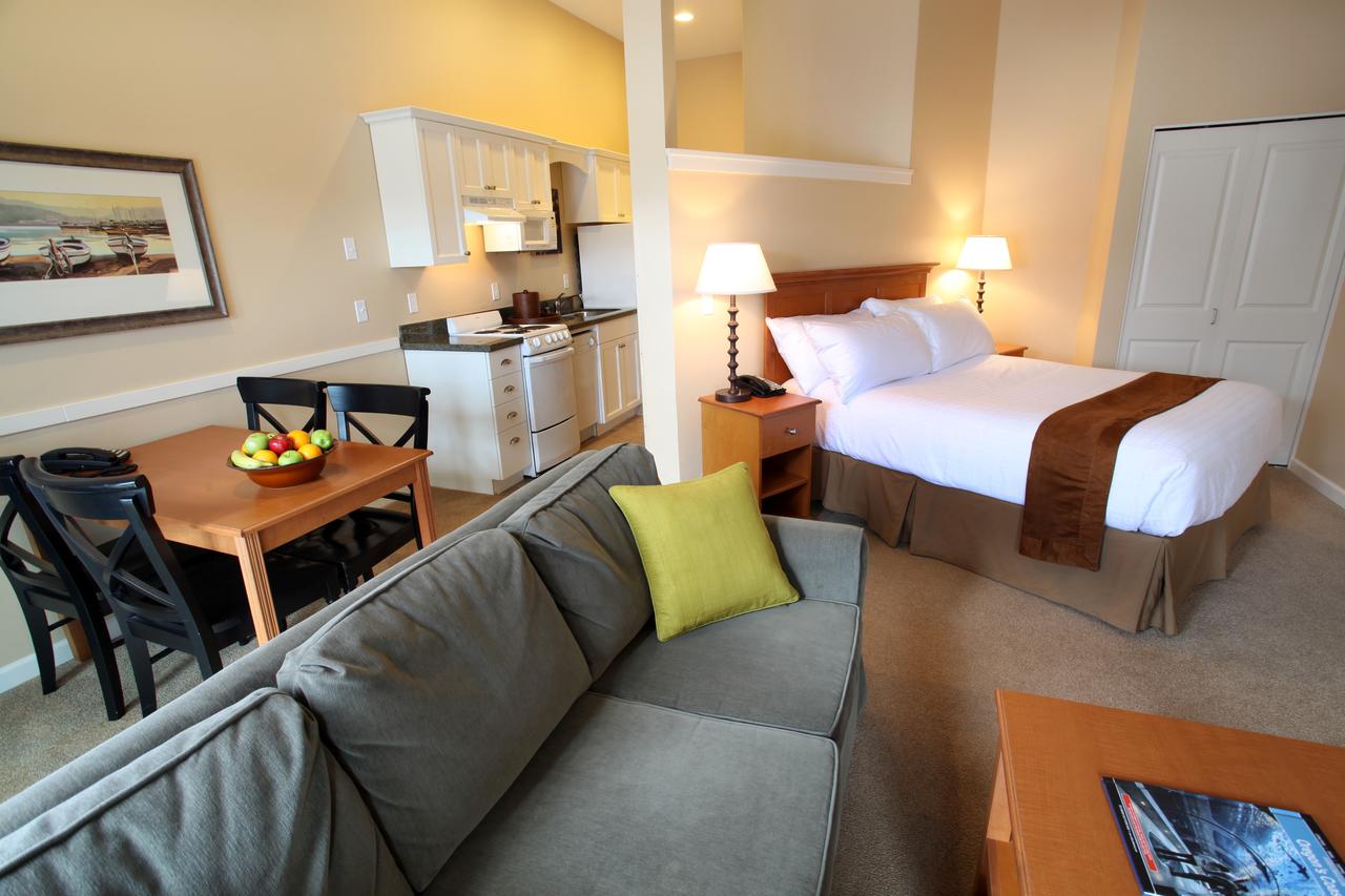 Rivertide Suites - thumb 19